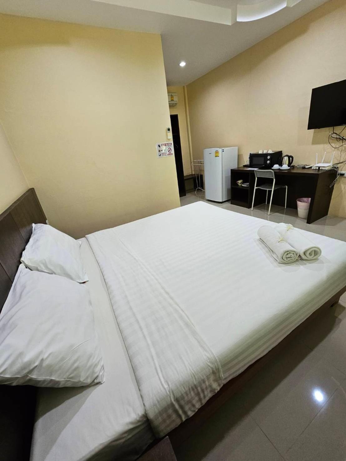 Samran Resort 찰롱 외부 사진