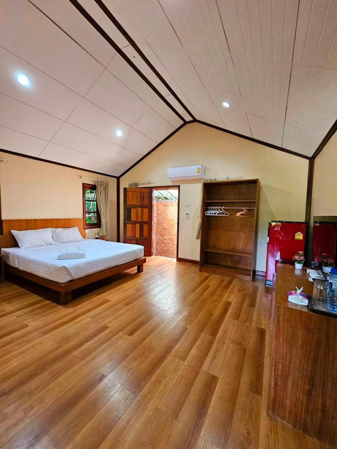 Samran Resort 찰롱 외부 사진
